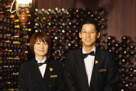 記念のワインで乾杯